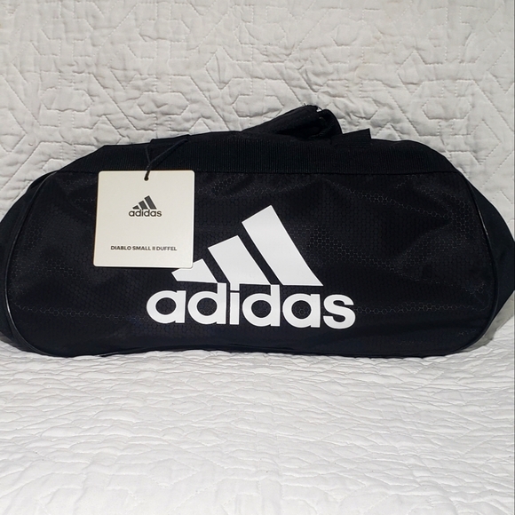 Adidas duffle bag - Picture 3 of 3
